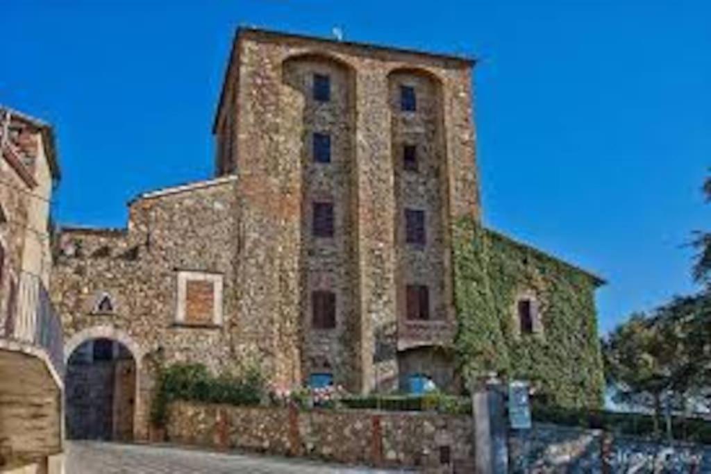 Villa Marta Contignano エクステリア 写真