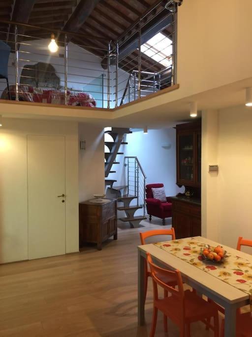 Villa Marta Contignano エクステリア 写真