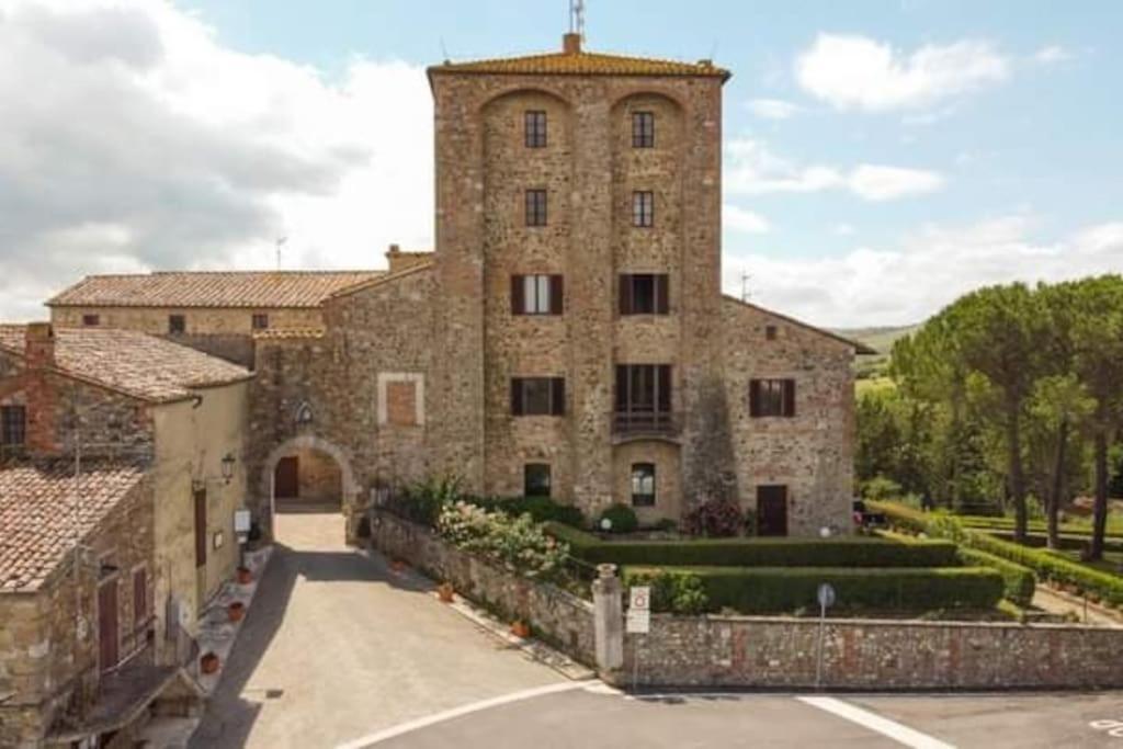 Villa Marta Contignano エクステリア 写真