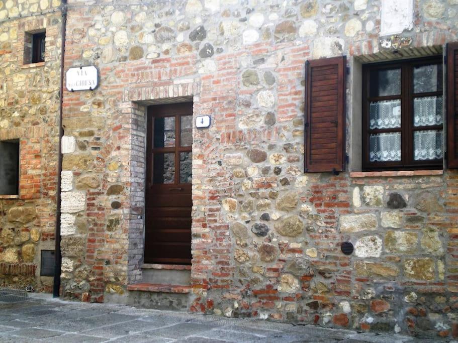 Villa Marta Contignano エクステリア 写真